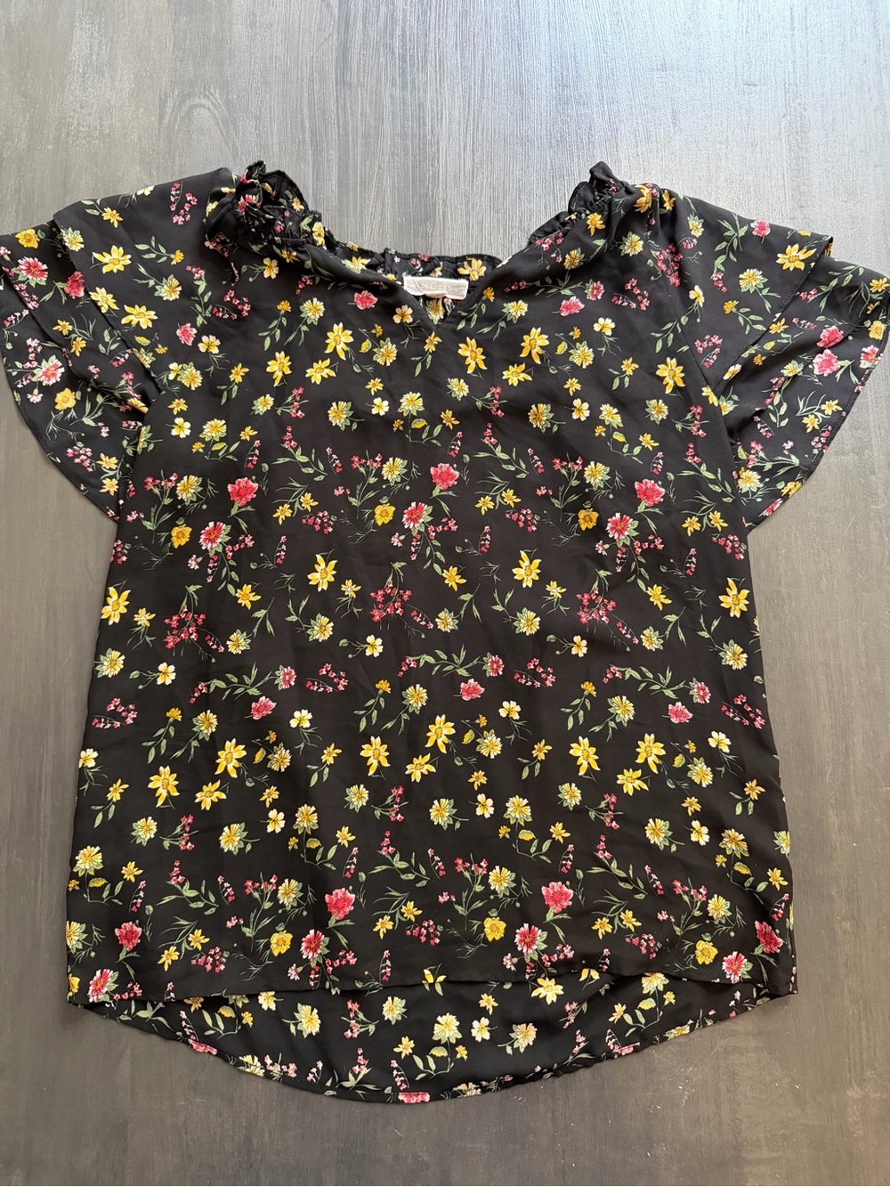 Pleione Black Floral Flutter Sleeve Blouse Small Ruffle Neck Boho Top